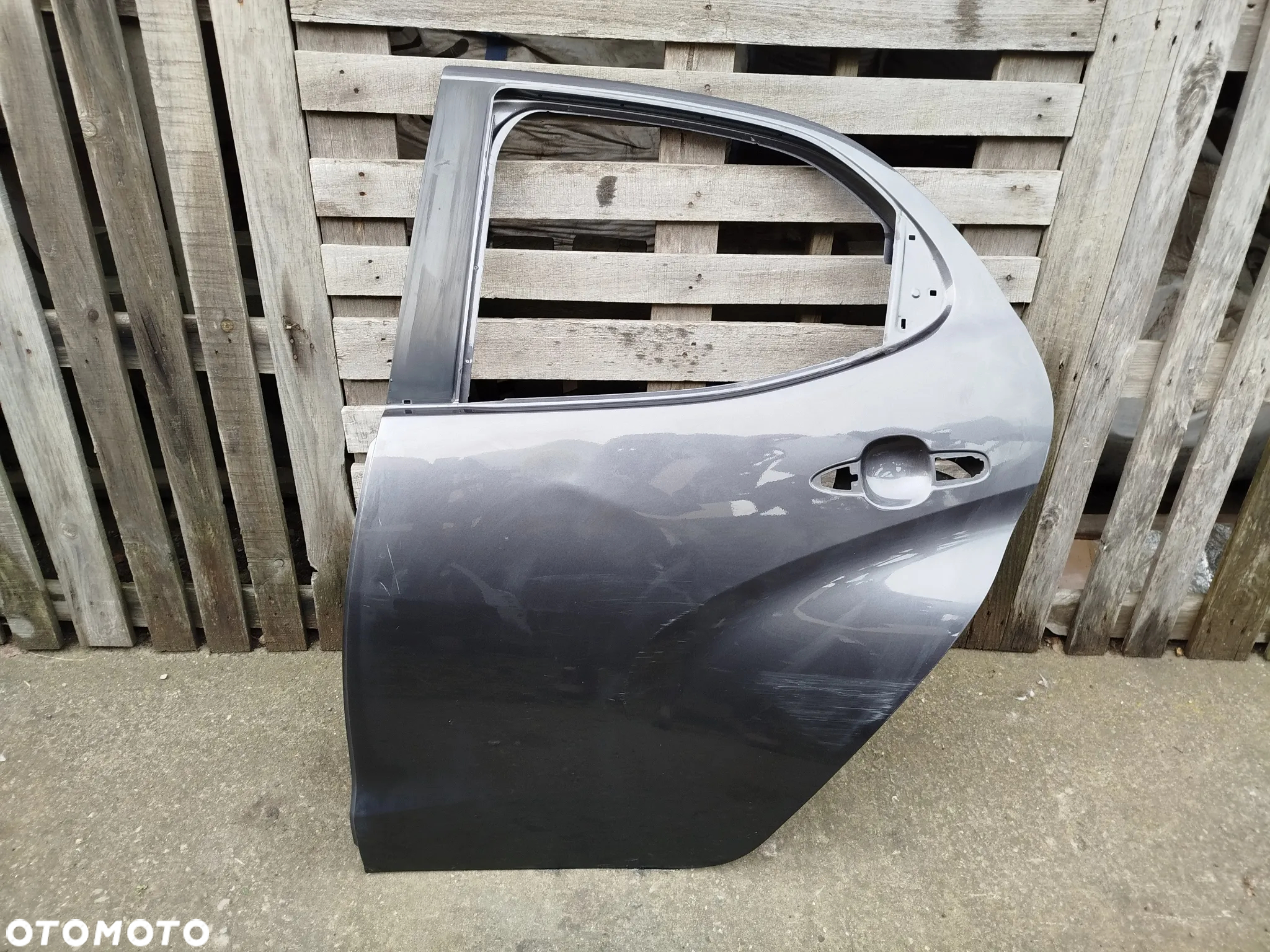 Toyota Yaris IV 4 Drzwi lewe tył - 6