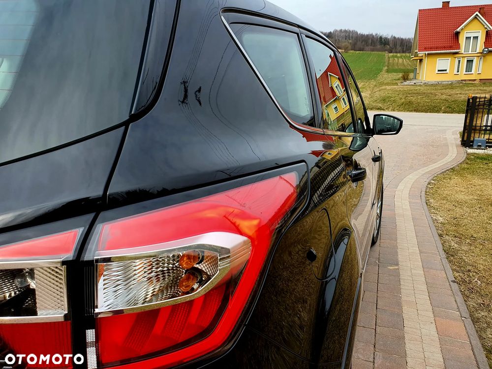 Ford Kuga 2.0 TDCi 4x4 Vignale - 12