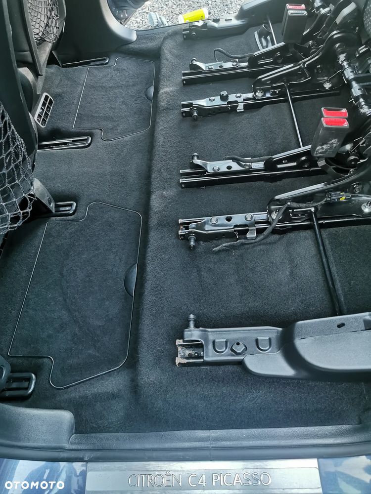 Citroën C4 Picasso - 28