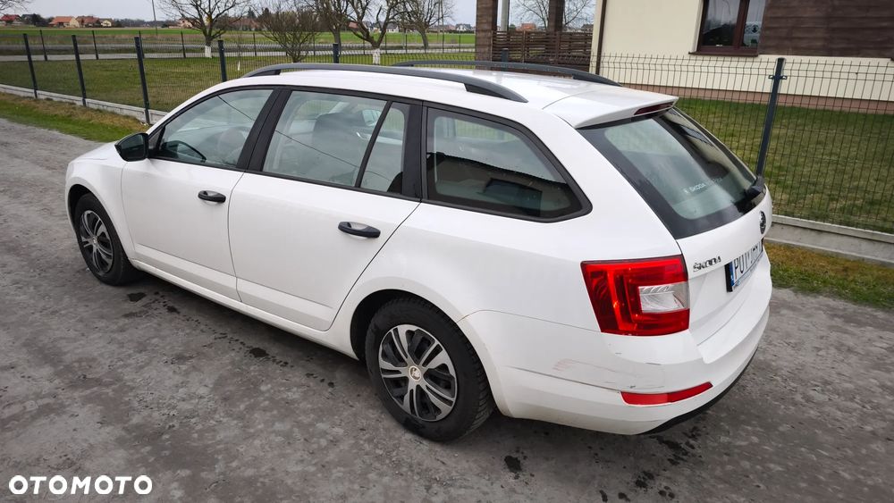 Skoda Octavia 1.6 TDI Ambition - 2