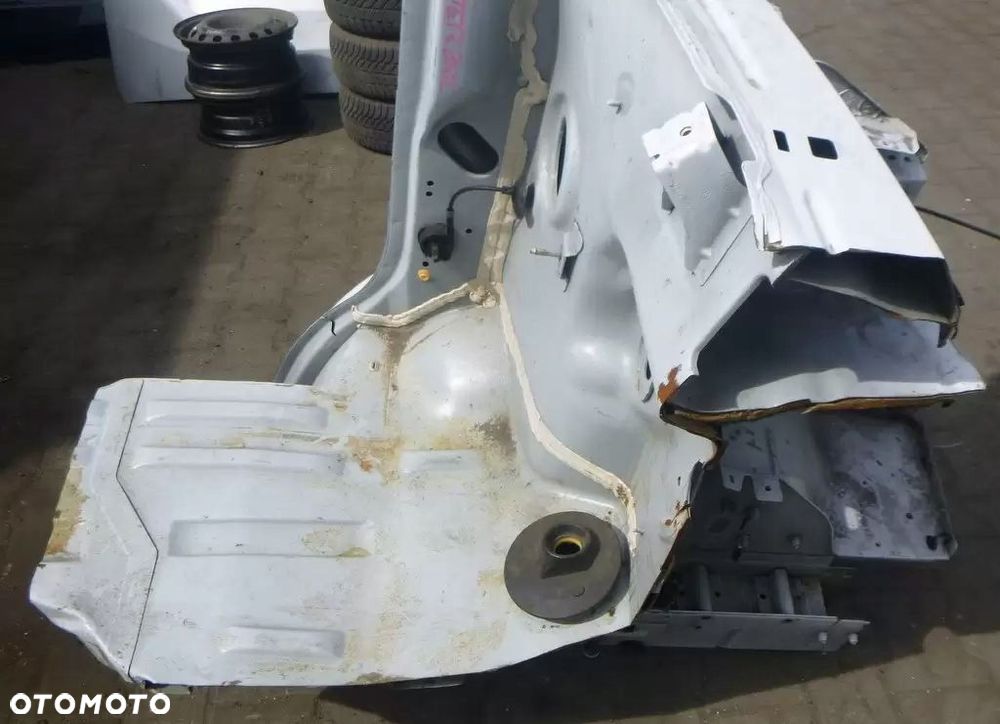 Renault Master Podłużnica Lewa - 3