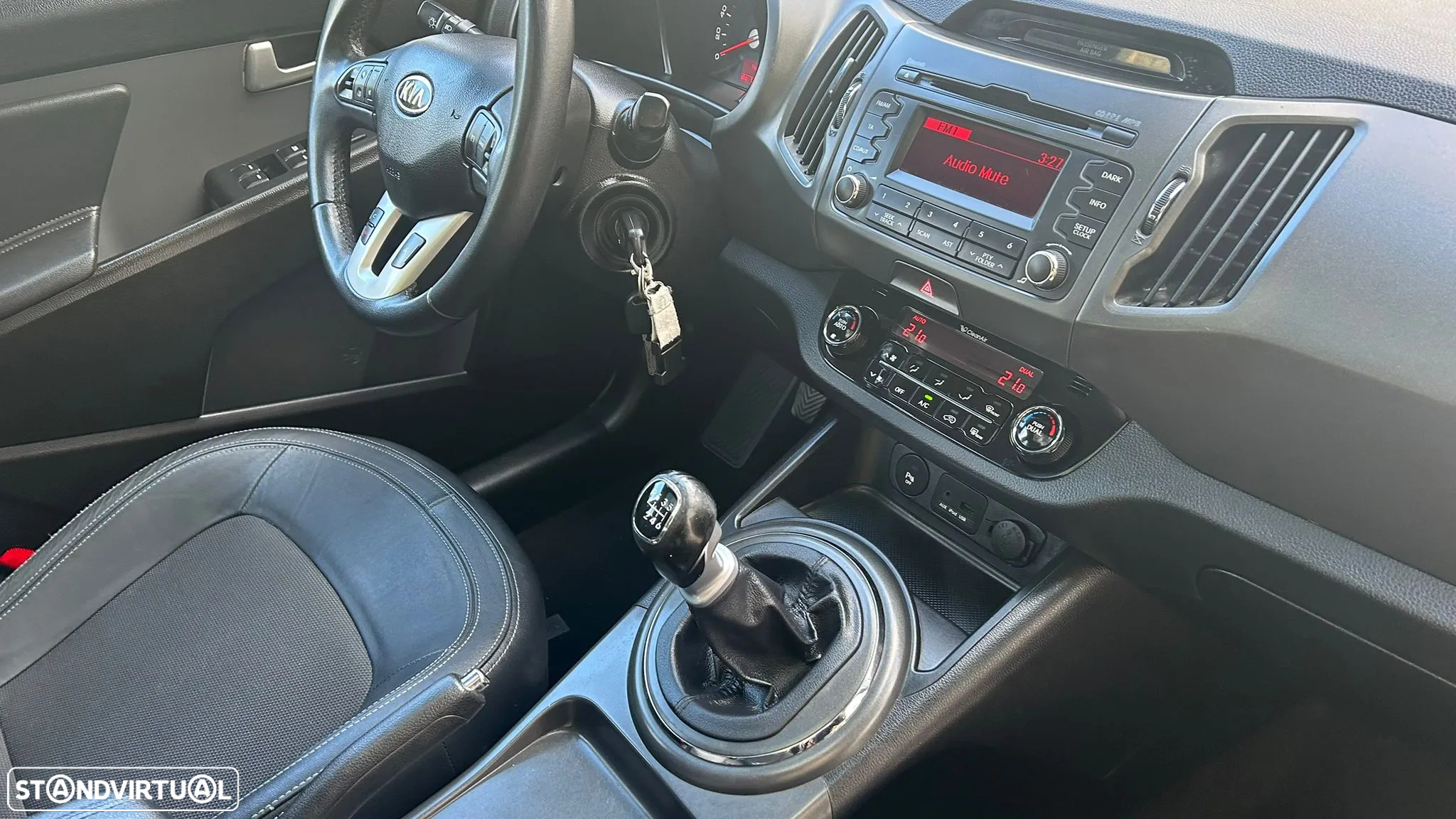 Kia Sportage 1.7 CRDI ISG TX - 10
