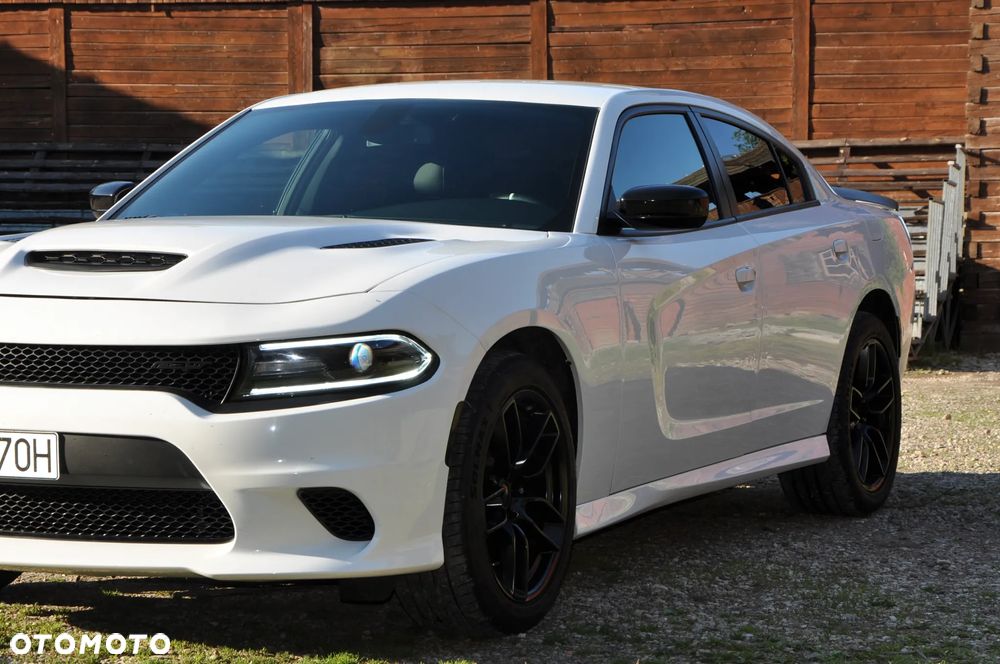 Dodge Charger 5.7 R/T - 5