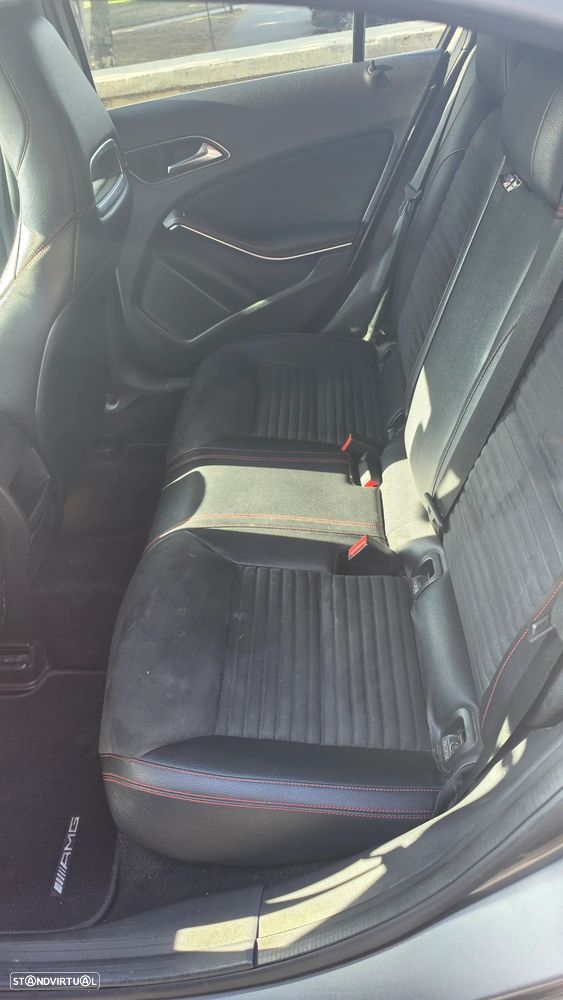 Mercedes-Benz A 180 CDI BE Edition AMG Line - 10