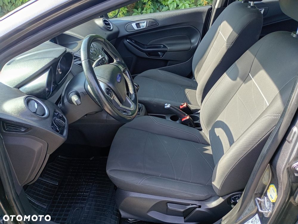 Ford Fiesta - 5