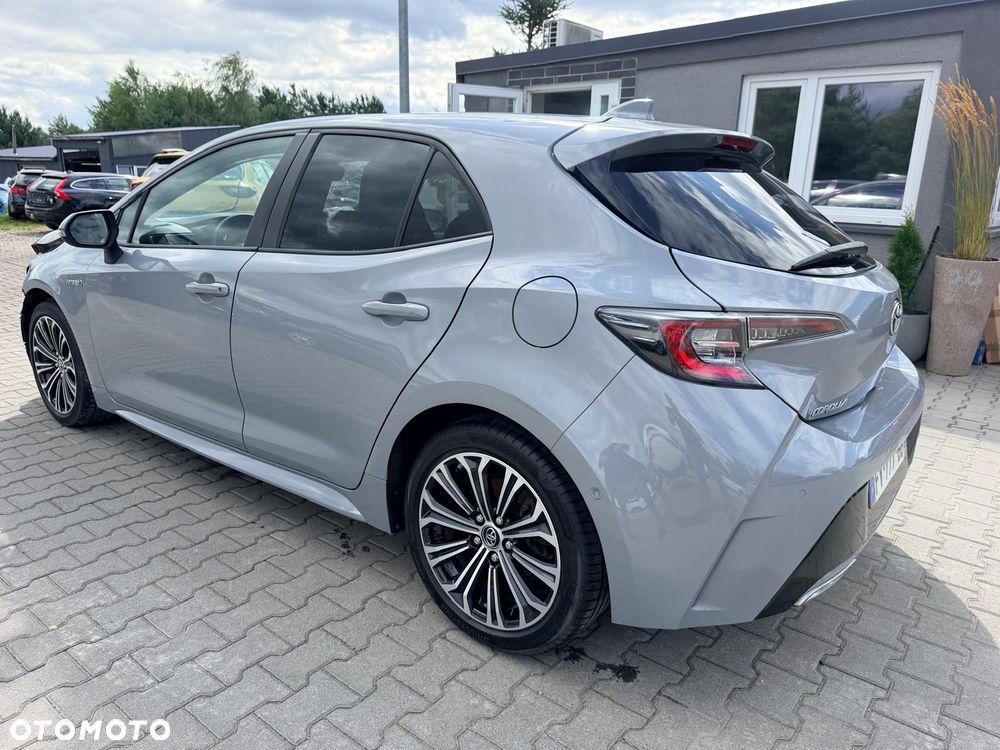 Toyota Corolla 2.0 Hybrid Executive - 3