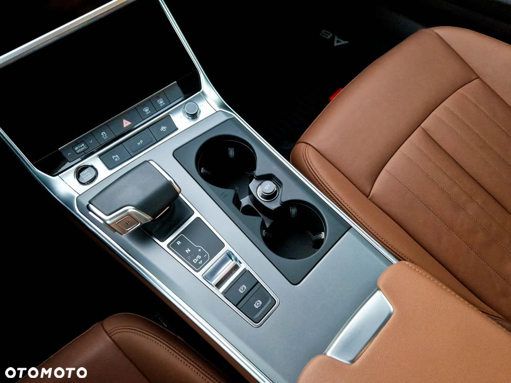 Audi A6 Avant 45 TFSI mHEV Quattro S tronic - 12