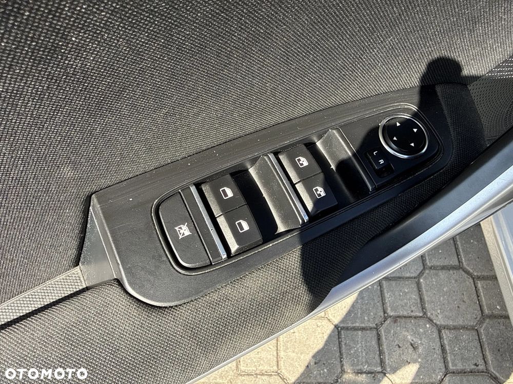 Kia Ceed 1.5 T-GDI M - 19