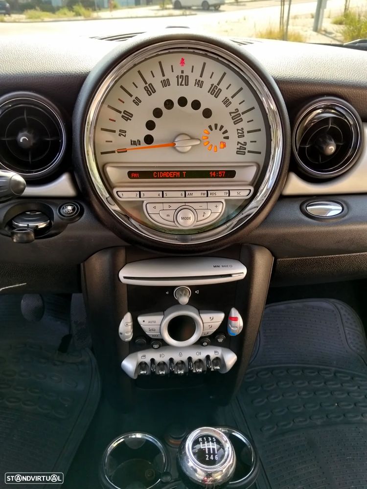 MINI 3 Portas Cooper D - 8