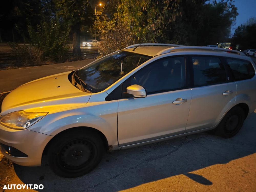 Ford Focus 1.6 TDCi Ambiente - 2