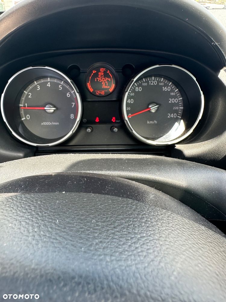 Nissan Qashqai 2.0 Acenta CVT - 6