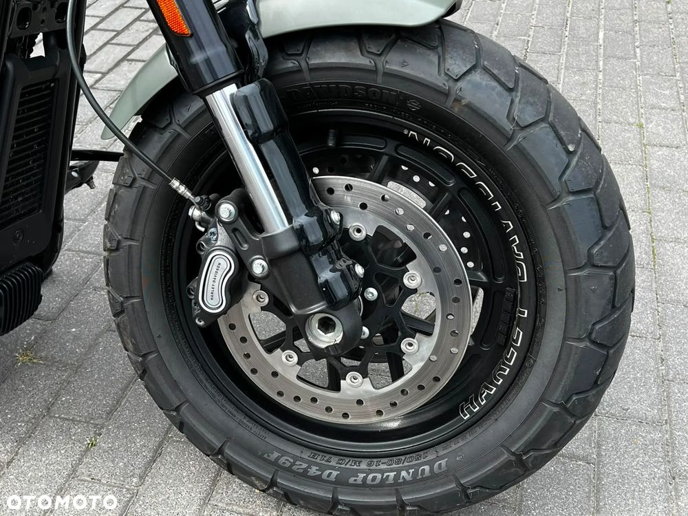 Harley-Davidson Softail Fat Bob - 13