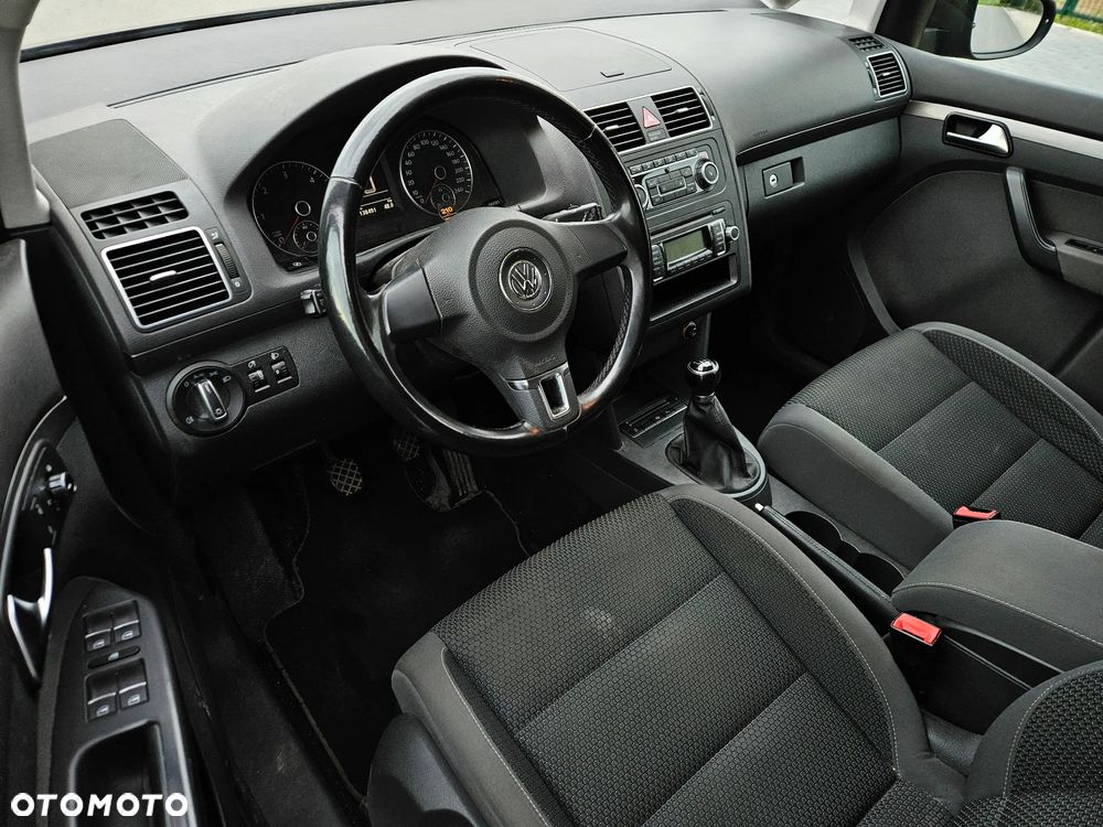 Volkswagen Touran 1.6 TDI DPF BlueMotion Technology Comfortline - 22