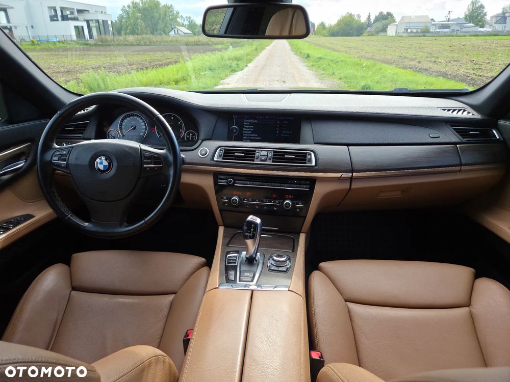 BMW Seria 7 730d L - 10
