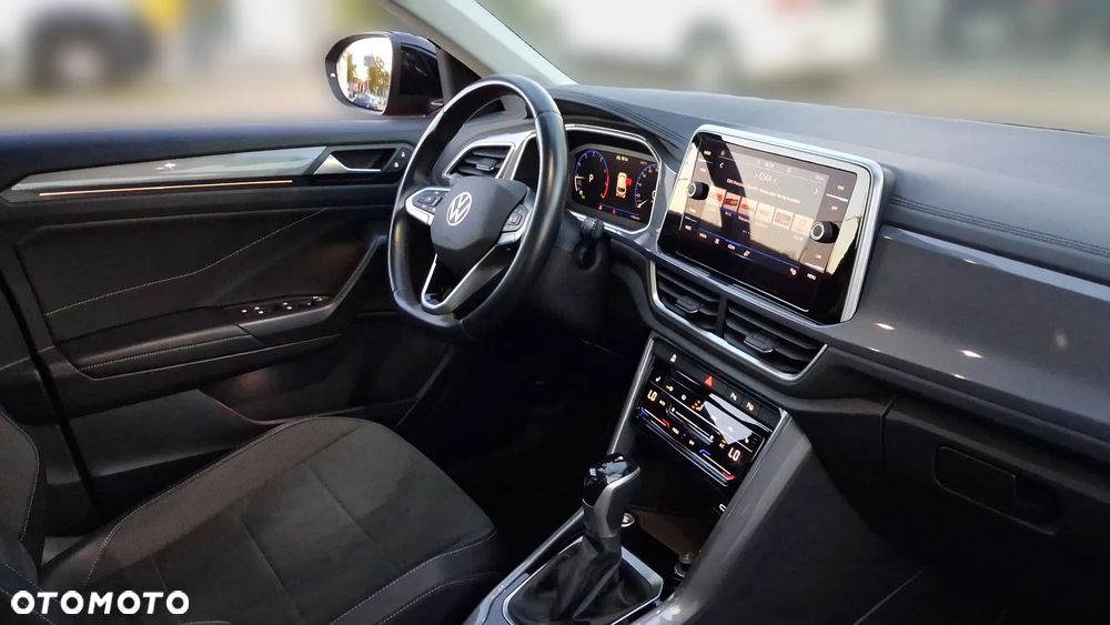 Volkswagen T-Roc 1.5 TSI Style DSG - 21