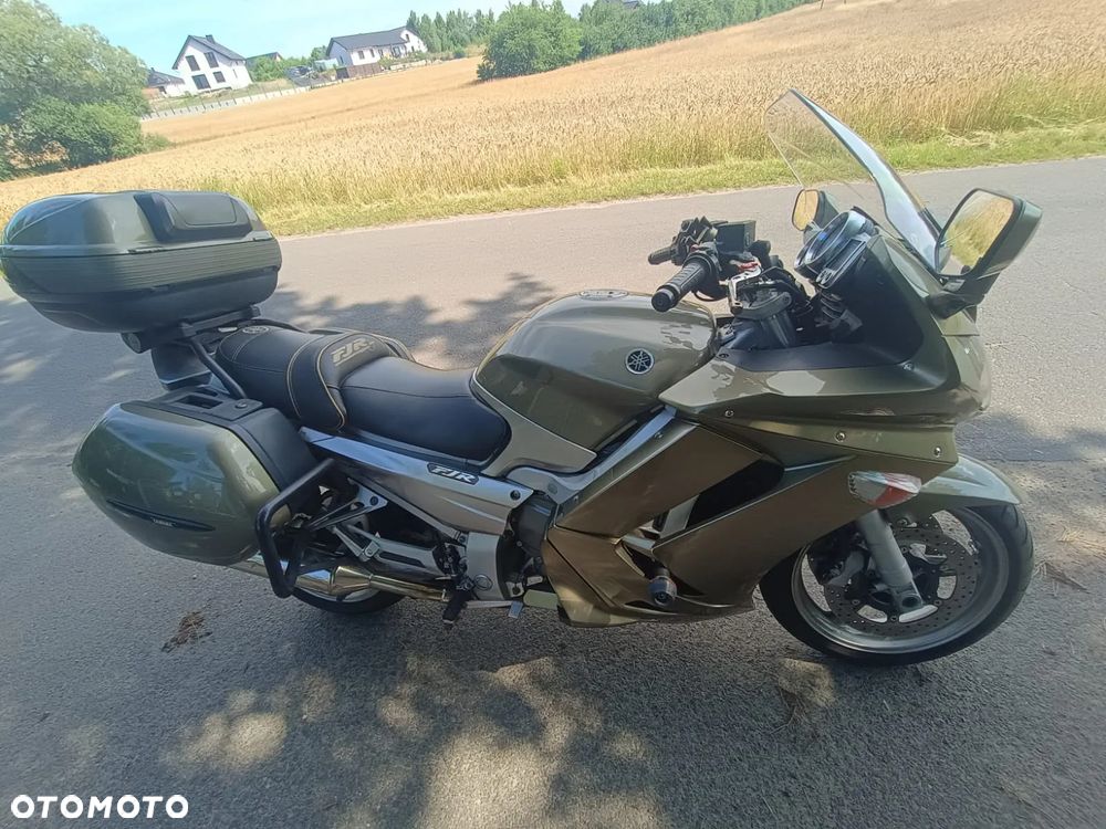 Yamaha FJR - 9