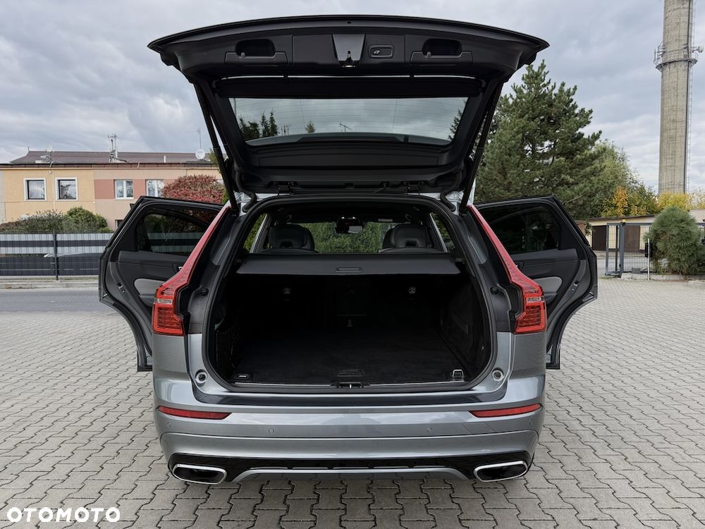 Volvo XC 60 D4 Geartronic RDesign - 12