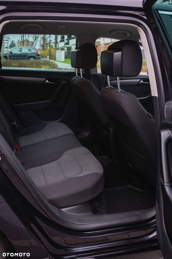 Volkswagen Passat 1.6 TDI BlueMotion Technology Business Edition - 14