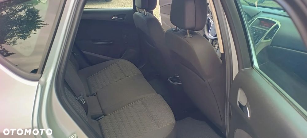 Opel Astra 1.6 Style - 16