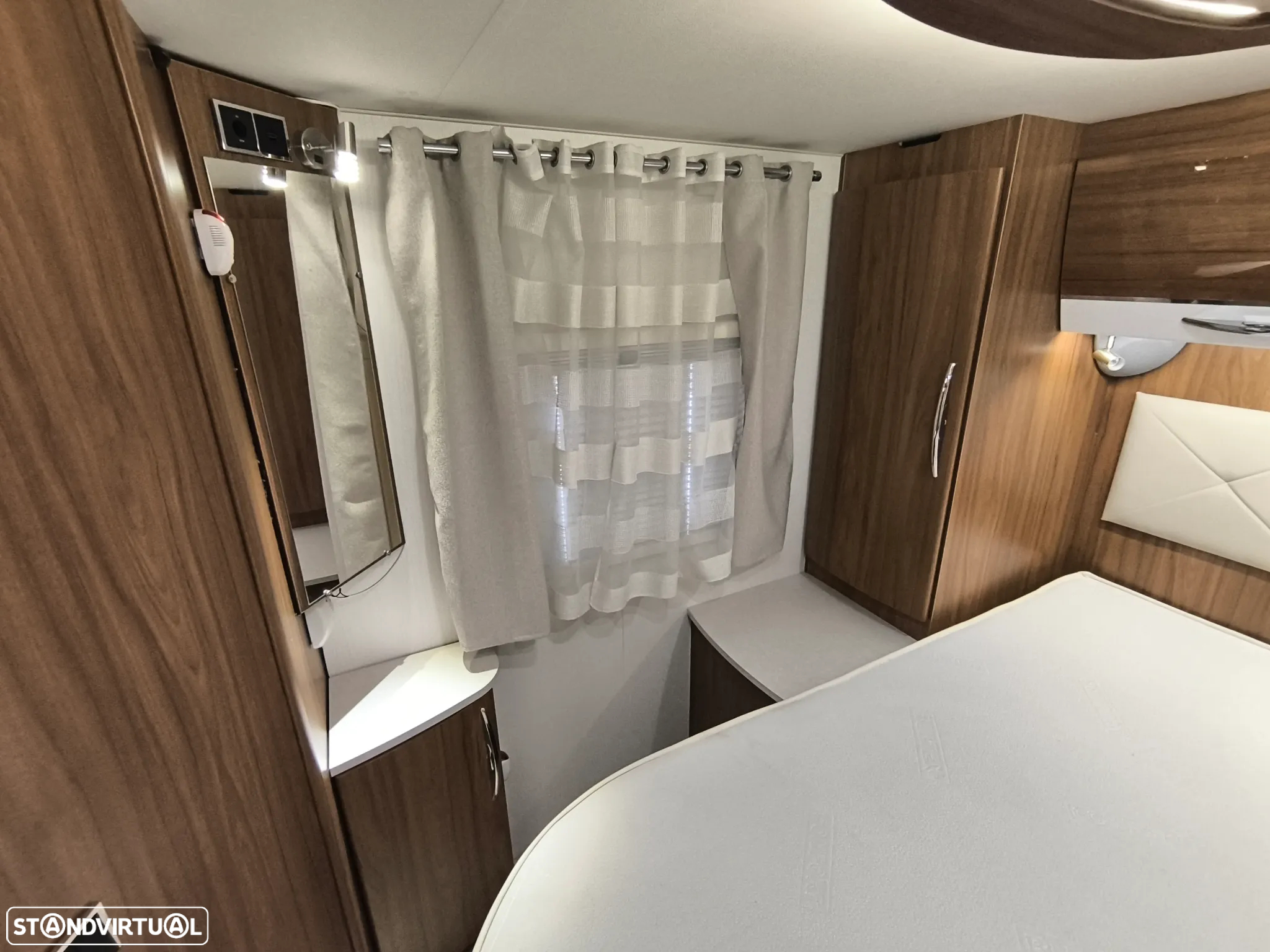 Pilote Sensation P746 - 31