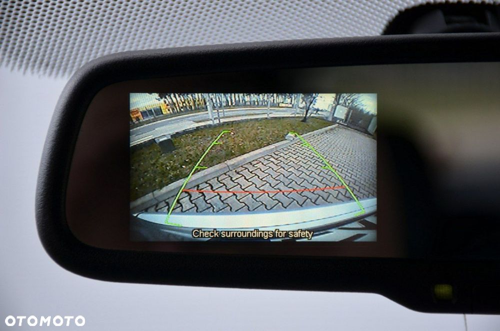 Mitsubishi Outlander - 34