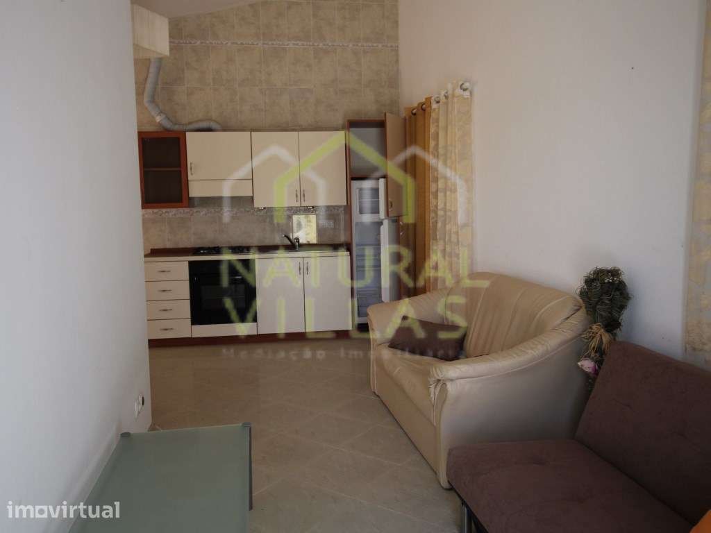 JULHO 2026: Apartamento T1 com Terraço Vista Mar, Estoi - Grande imagem: 5/11