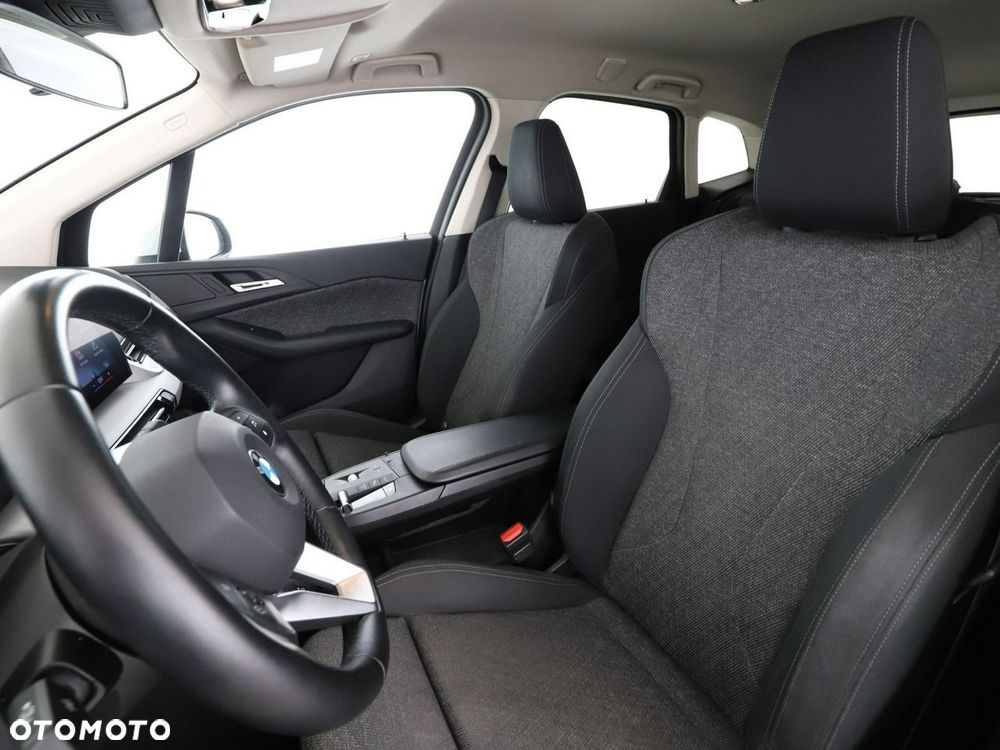 BMW Seria 2 218d - 14