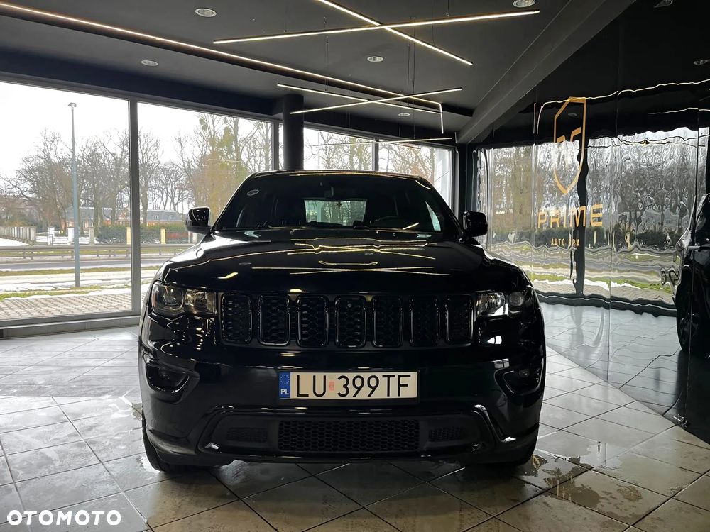Jeep Grand Cherokee - 2