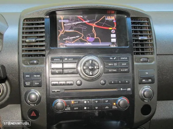 Nissan Navara 2.5 dCi CD XE P.Comfort 4WD - 19