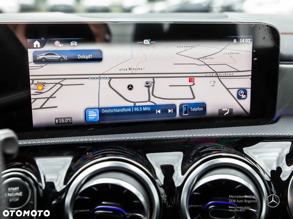 Mercedes-Benz CLA 250 e PHEV AMG Line 8G-DCT - 13