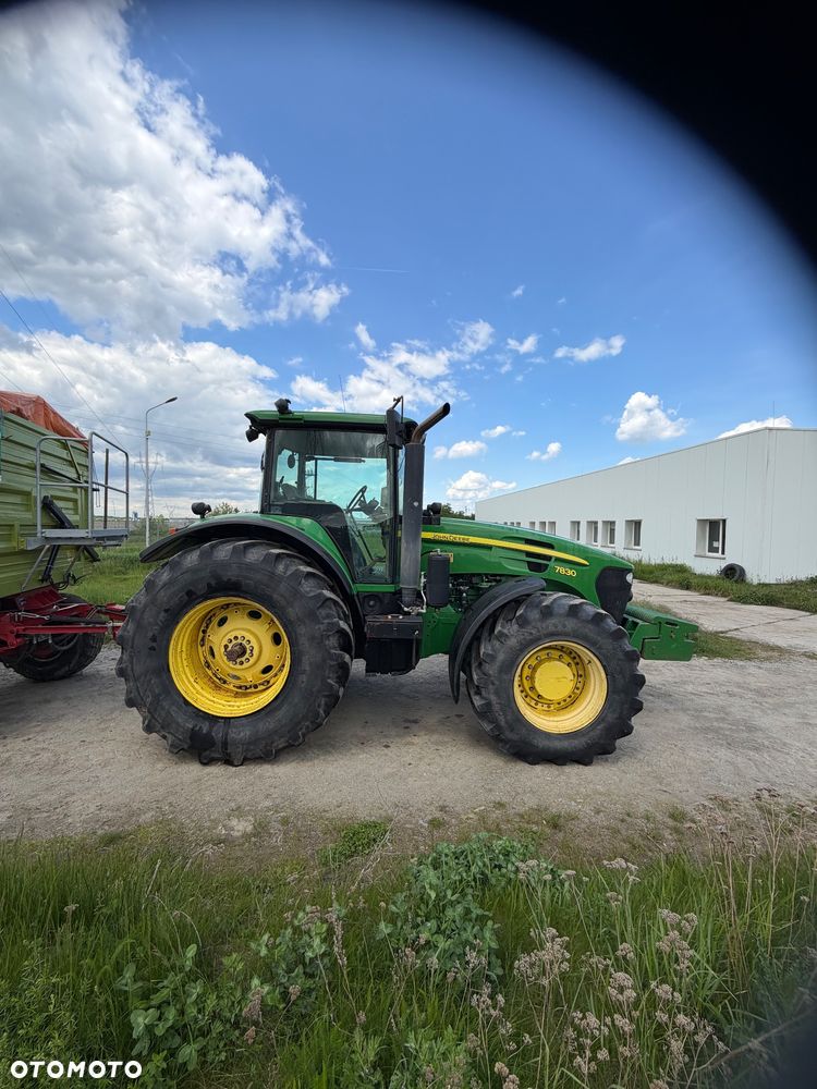 John Deere 7830 - 3