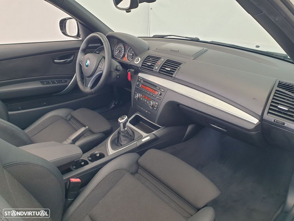 BMW 120 d Cabrio - 29