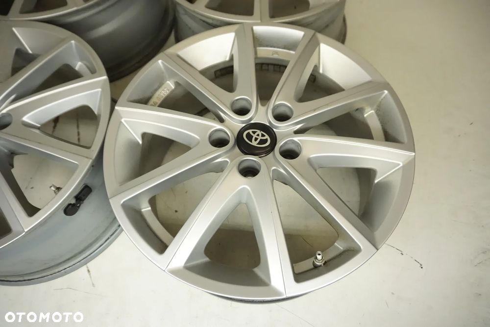 FELGI ALUMINIOWE 17 TOYOTA  CH-R AURIS AVENSIS RAV 4 COROLLA VERSO YARIS CROSS CAMRY - 5