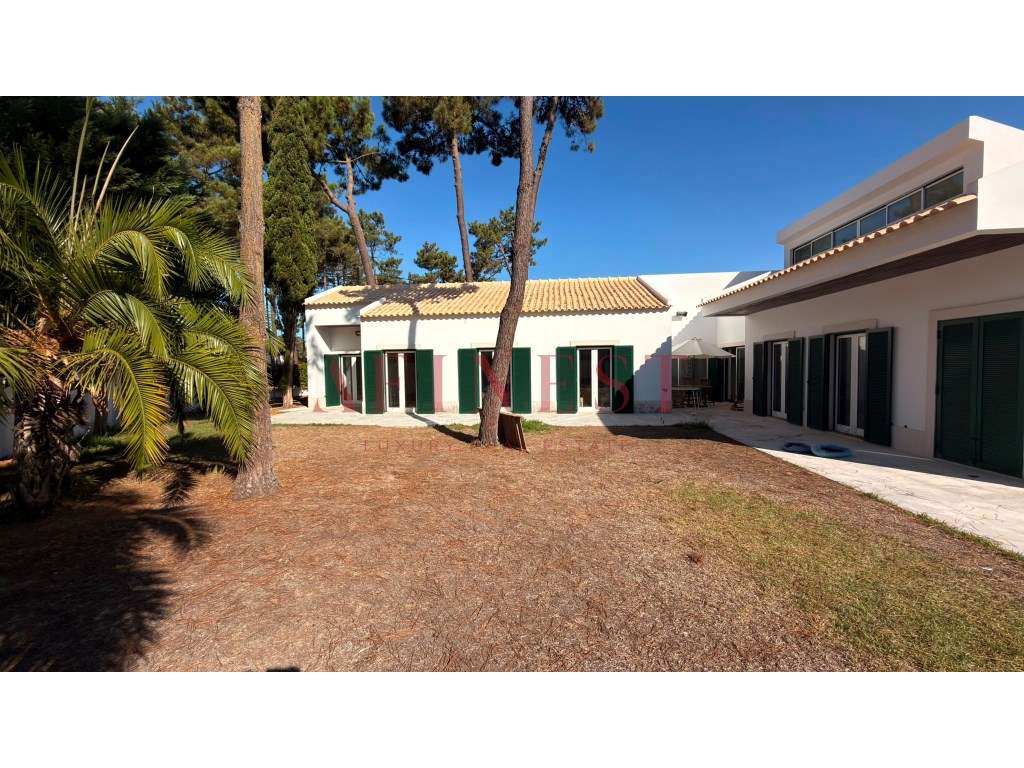 MORADIA T4 NA VERDIZELA COM 1.046 m² DE TERRENO E PISCINA - Grande imagem: 3/5
