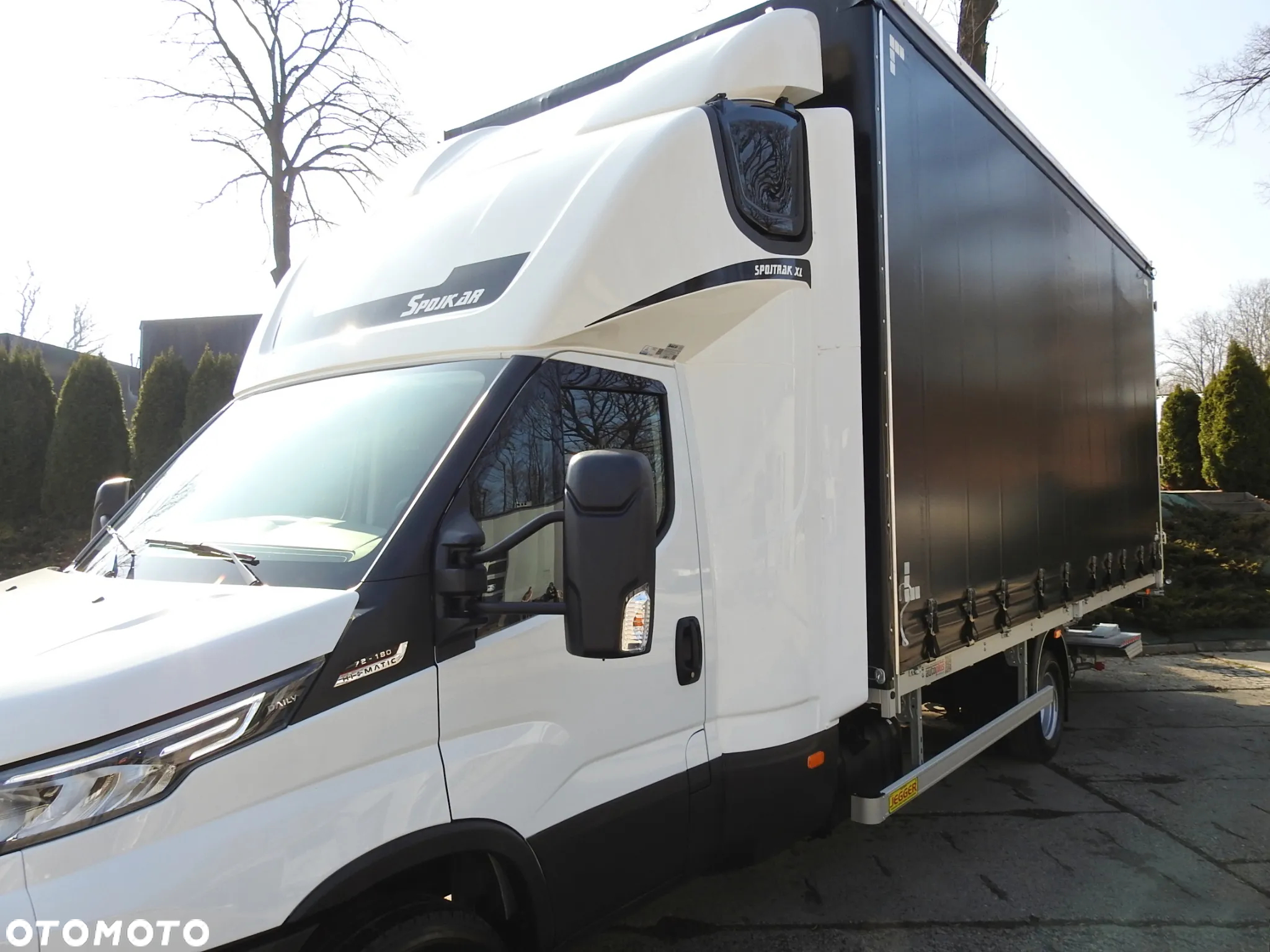 Iveco DAILY  72C180 NOWY PLANDEKA WINDA 14 PALET WEBASTO TEMPOMAT NAWIGACJA KLIMATYZACJA LEDY PNEUMATYKA AUTOMAT HI-MATIC BLIŹNIACZE KOŁA GWARANCJA 180KM [ 573597 ] - 22