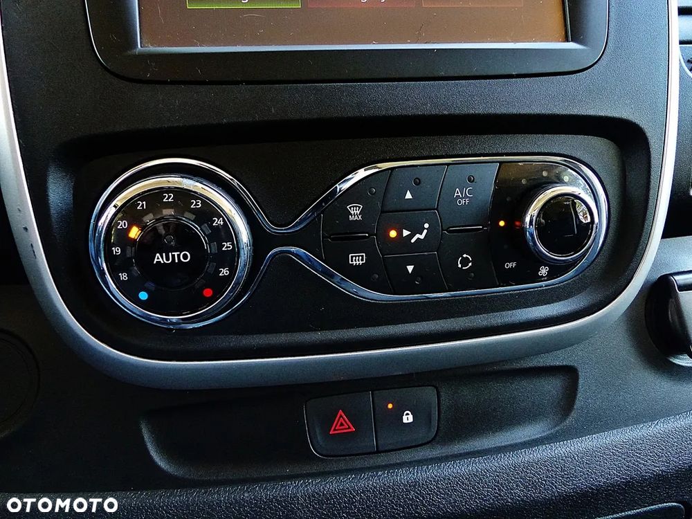 Renault Trafic - 34
