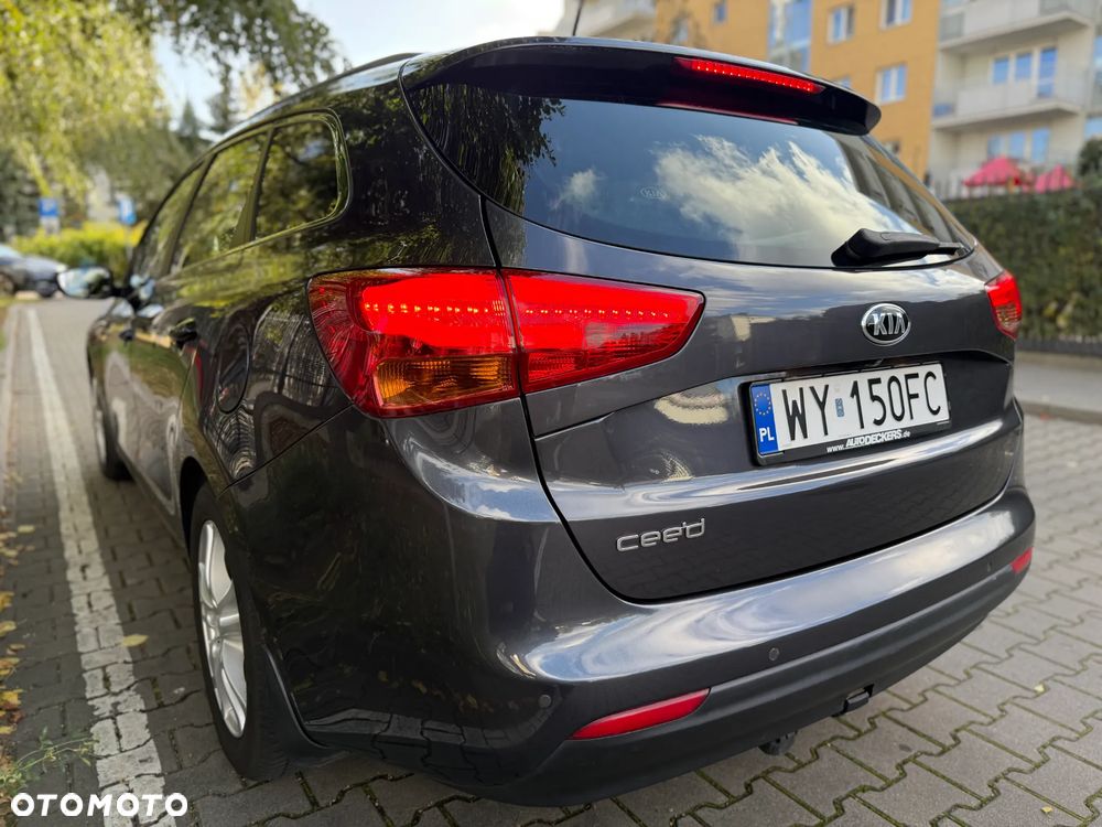 Kia Ceed Cee'd 1.6 CRDi Business Line - 20