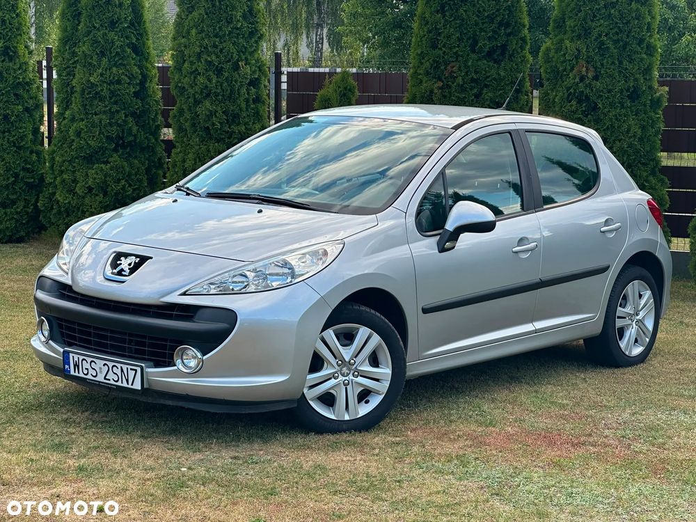 Peugeot 207 - 2