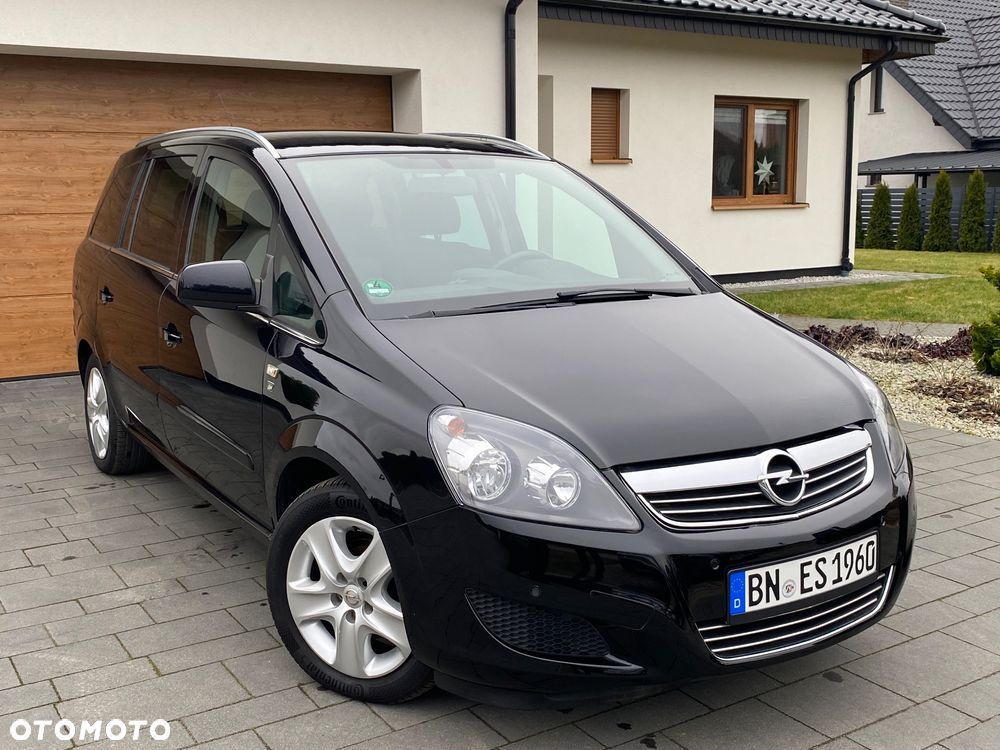 Opel Zafira 1.8 Design Edition - 2