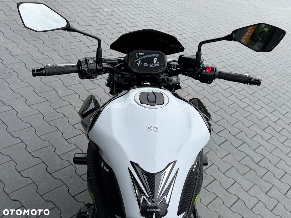 Kawasaki Z 900 - 24