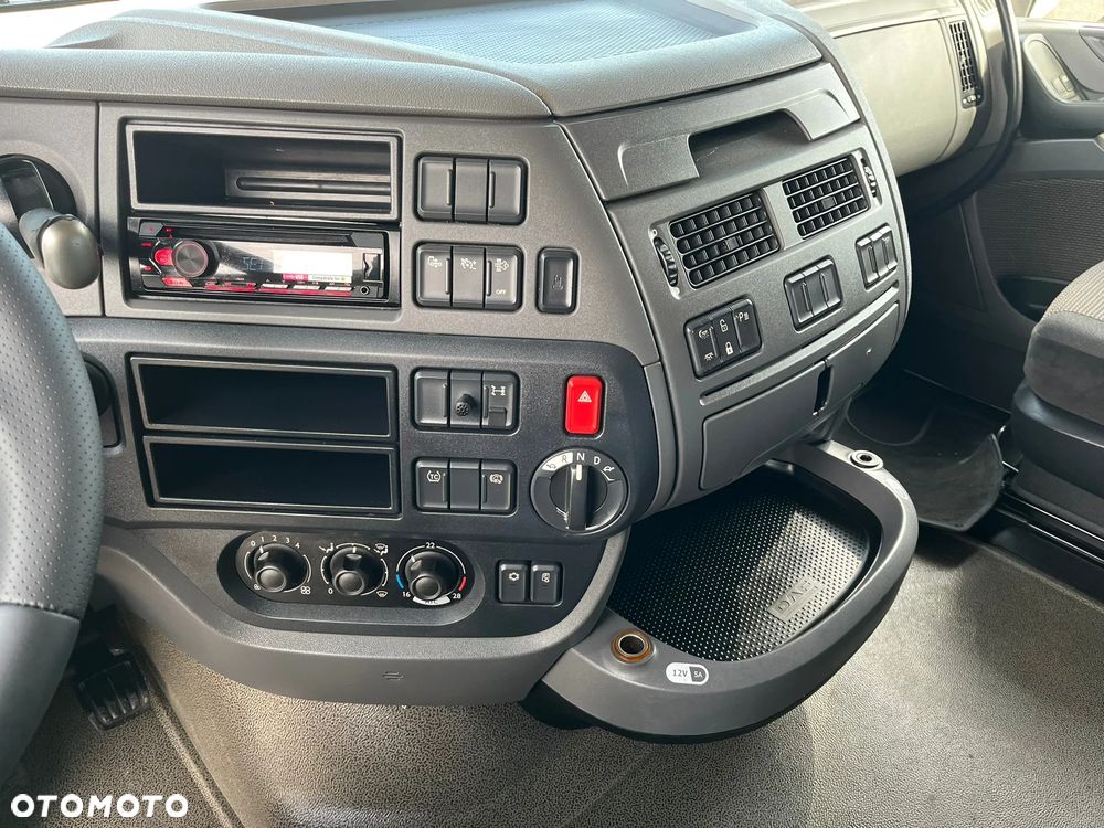 DAF XF460 2015 Import Francja - 6