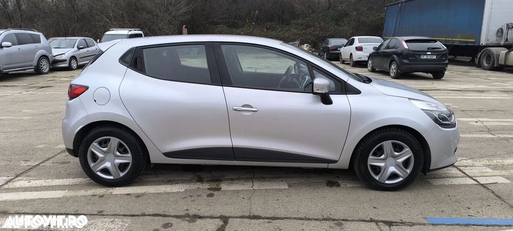 Renault Clio 1.5 dCi Life - 5