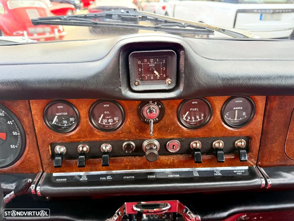 Jaguar 420G - 14