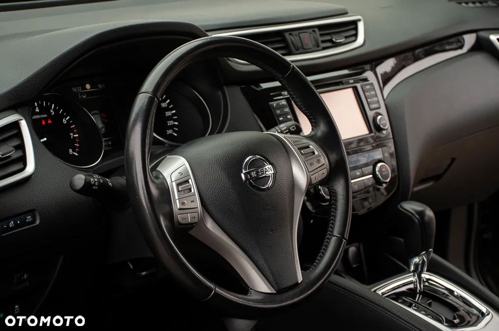 Nissan Qashqai 1.2 DIG-T Xtronic N-Connecta - 14