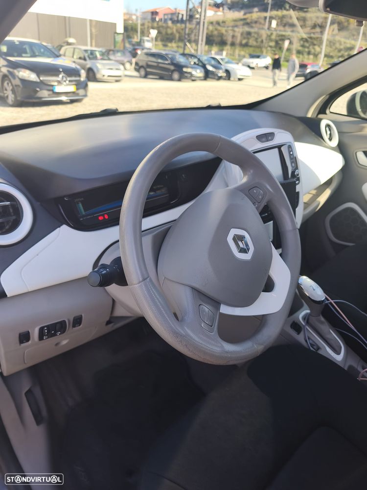 Renault Zoe (c/ Bateria) 41 kwh Life - 11