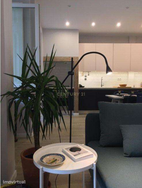 Apartamento no Bairro das Colónias - Grande imagem: 5/27