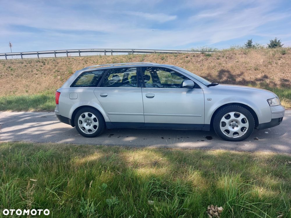 Audi A4 - 4