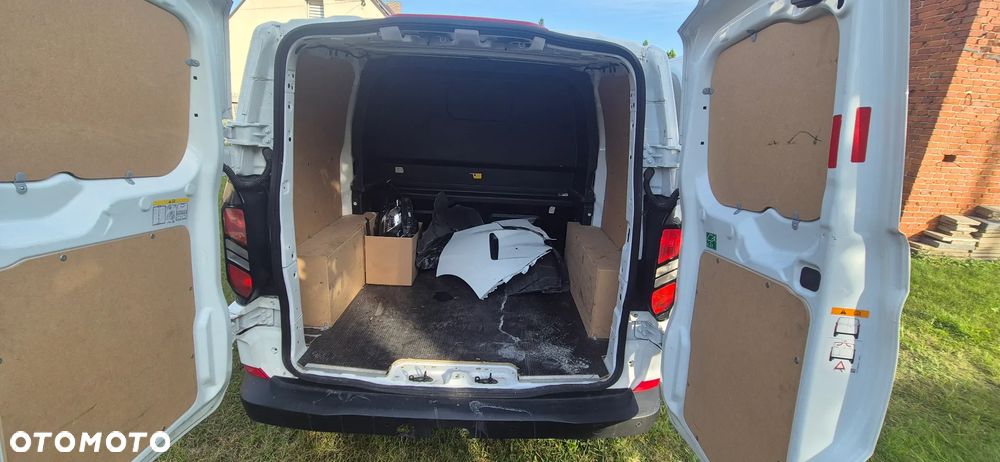 Ford Transit Custom - 17
