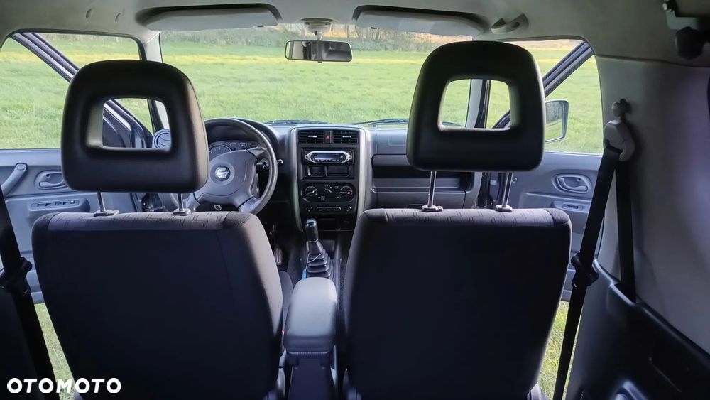 Suzuki Jimny - 16