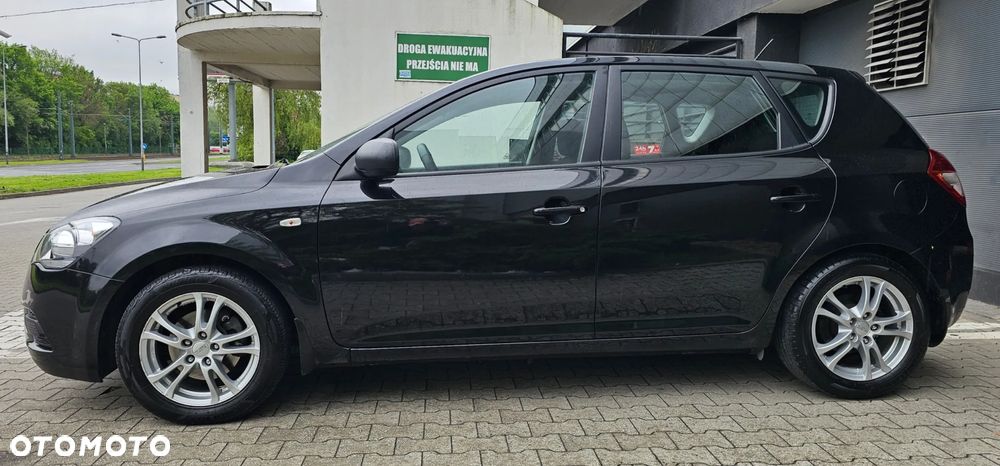 Kia Ceed 1.4 L - 20